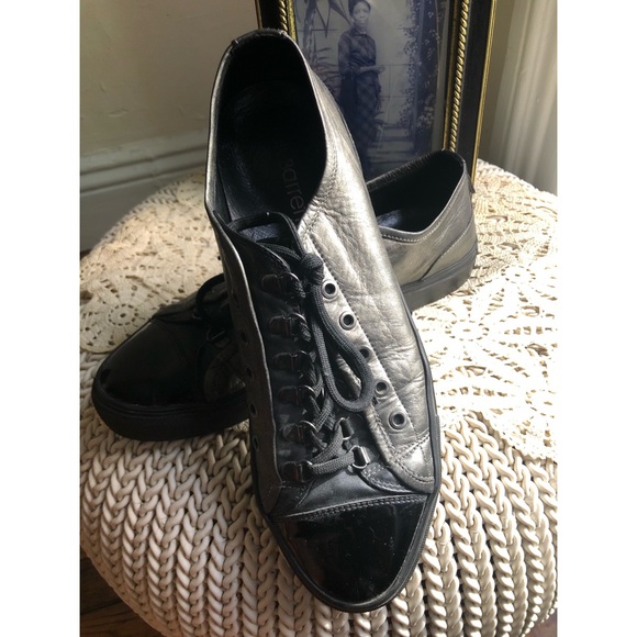 Neil barrett Patent leather sneaker - Picture 2 of 13